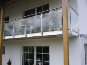 Balkonbruestungen, Balkongeländer, Balkonverglasungen, Glas Balkon